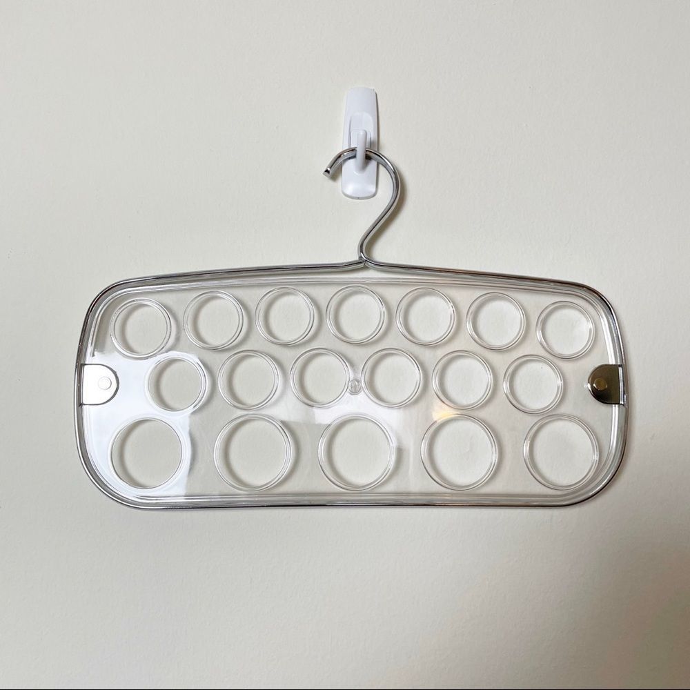 Scarf Plastic and Metal Hanger